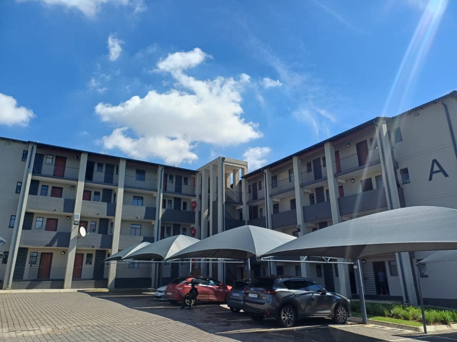 2 Bedroom Property for Sale in Fleurhof Gauteng
