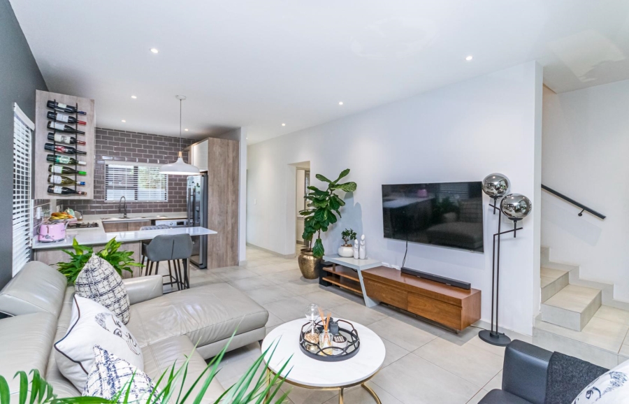 3 Bedroom Property for Sale in Pinehaven Gauteng