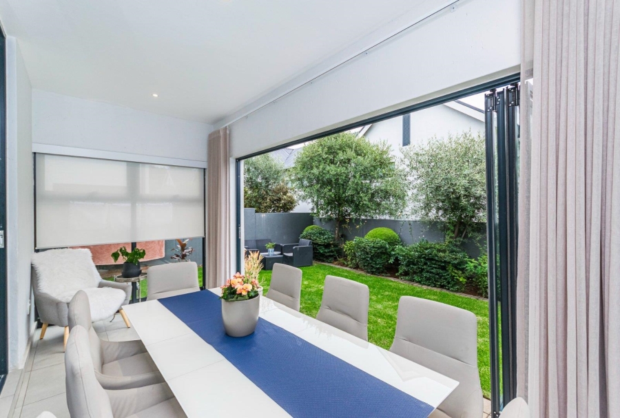 3 Bedroom Property for Sale in Pinehaven Gauteng
