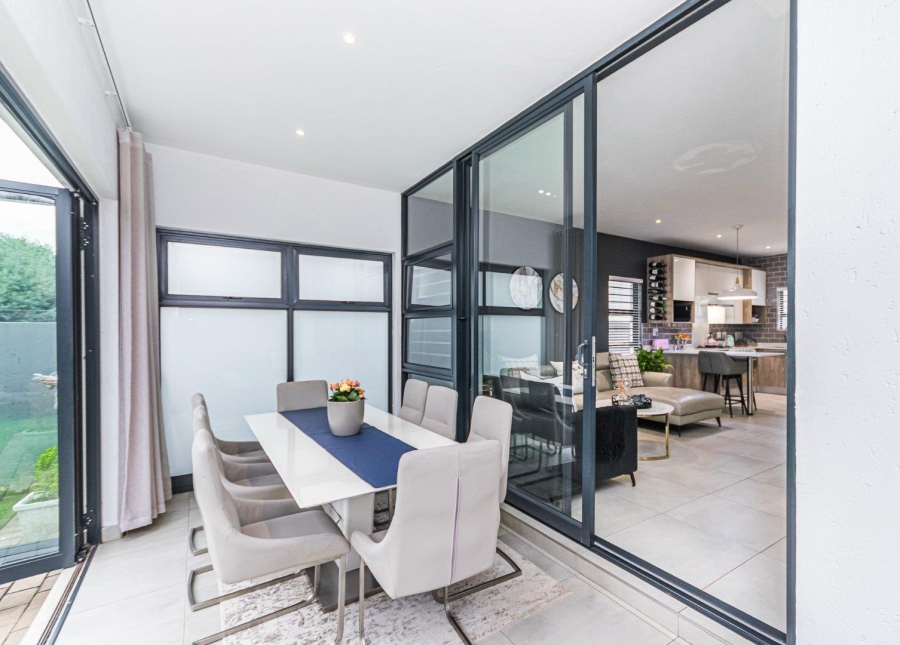 3 Bedroom Property for Sale in Pinehaven Gauteng