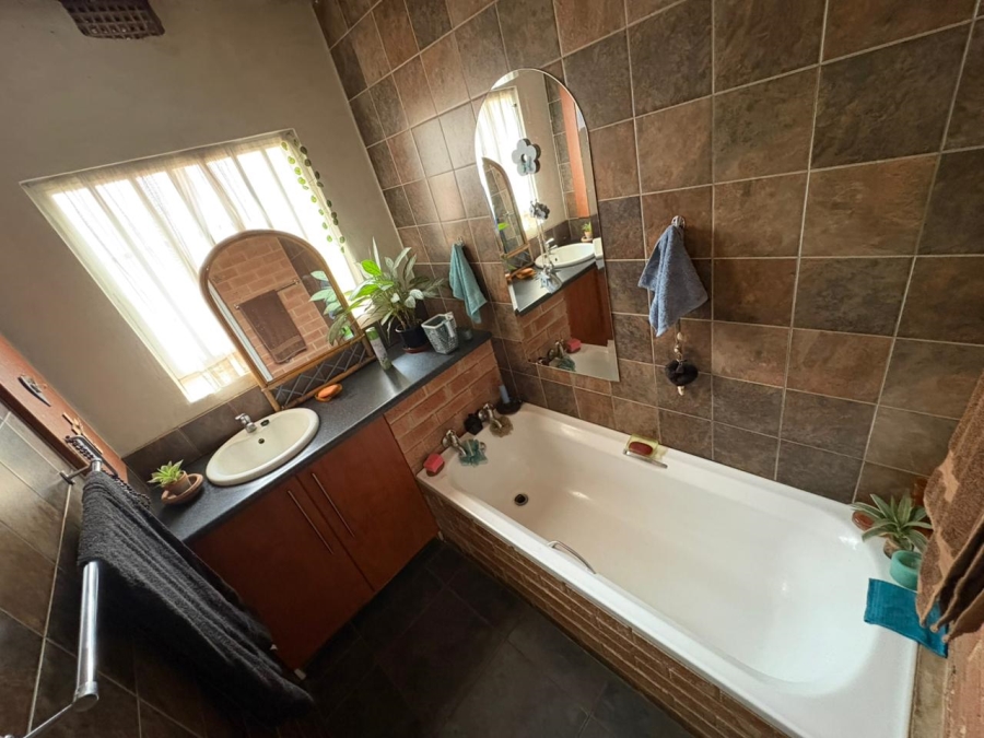 3 Bedroom Property for Sale in Daleside Gauteng
