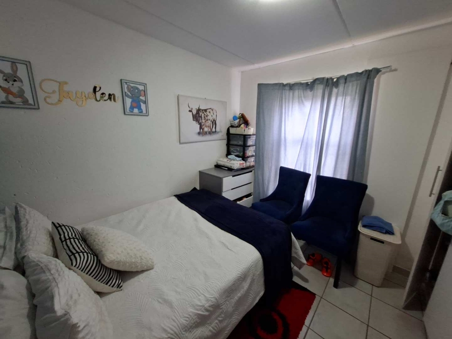 2 Bedroom Property for Sale in Roodepoort Gauteng