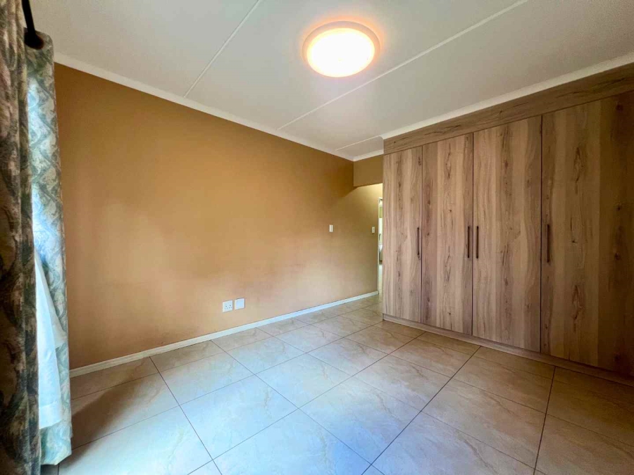 3 Bedroom Property for Sale in Noordhang Gauteng