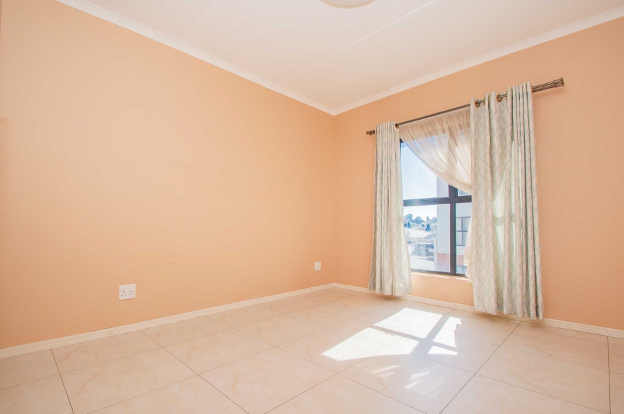 3 Bedroom Property for Sale in Noordhang Gauteng