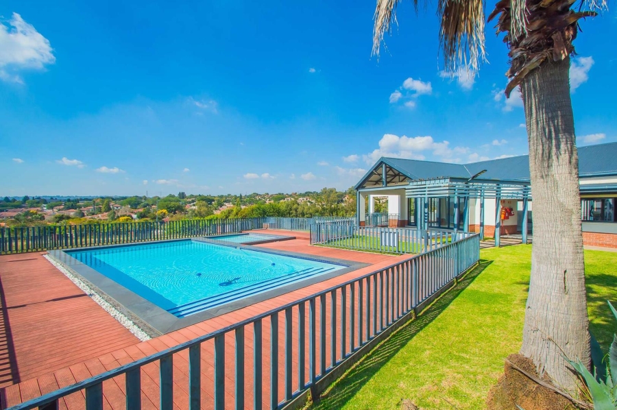 3 Bedroom Property for Sale in Noordhang Gauteng