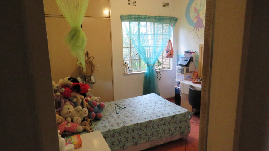 2 Bedroom Property for Sale in Raceview Gauteng