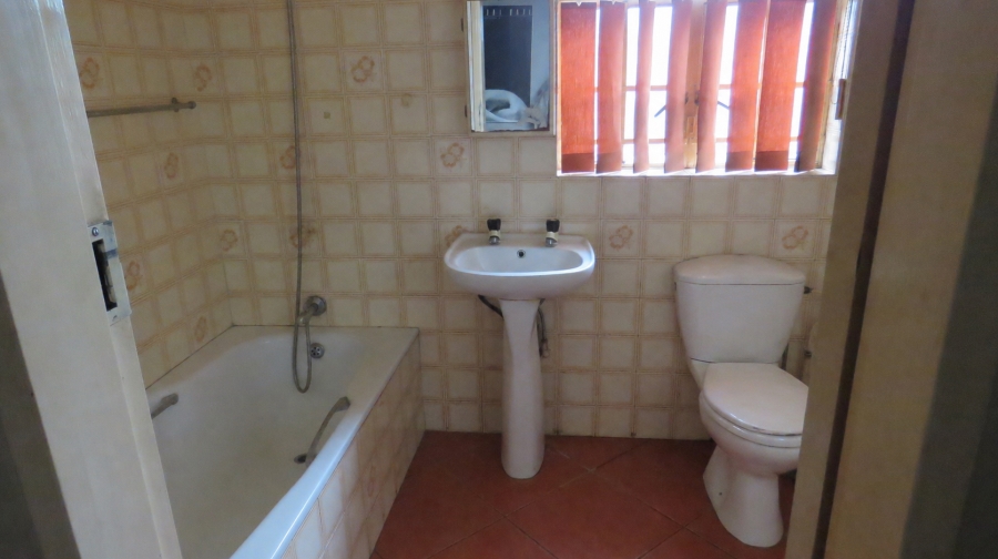 2 Bedroom Property for Sale in Raceview Gauteng