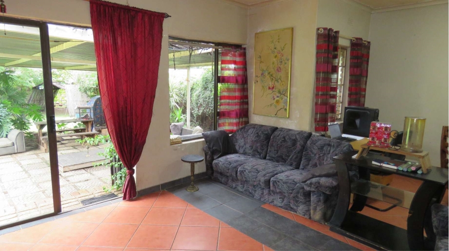 2 Bedroom Property for Sale in Raceview Gauteng