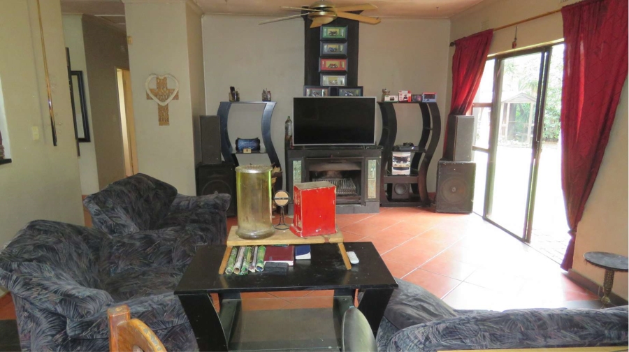 2 Bedroom Property for Sale in Raceview Gauteng