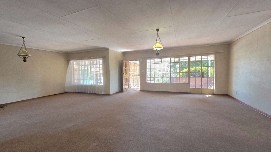 2 Bedroom Property for Sale in Montana Park Gauteng