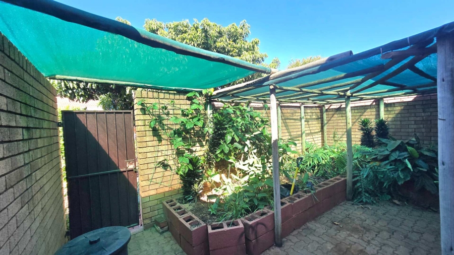 2 Bedroom Property for Sale in Montana Park Gauteng