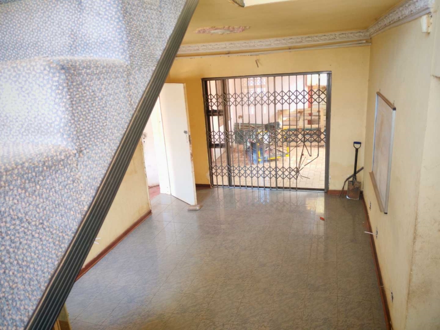 4 Bedroom Property for Sale in Lenasia South Gauteng