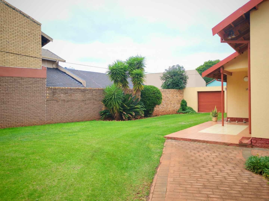 3 Bedroom Property for Sale in Lenasia Gauteng