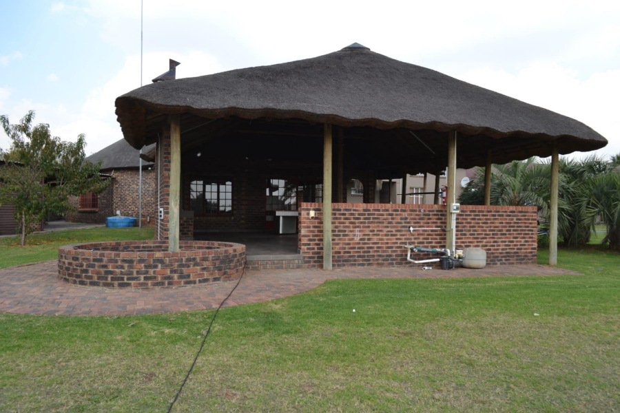 5 Bedroom Property for Sale in Risiville Gauteng