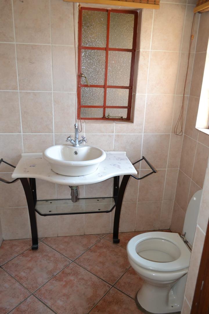 5 Bedroom Property for Sale in Risiville Gauteng