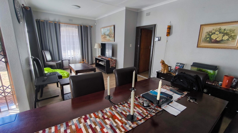3 Bedroom Property for Sale in Brackendowns Gauteng