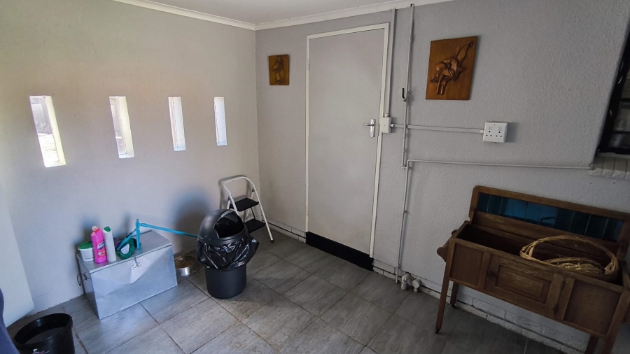 3 Bedroom Property for Sale in Brackendowns Gauteng