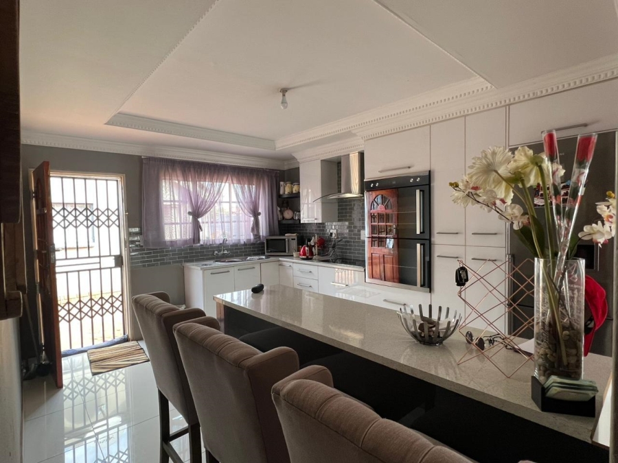 2 Bedroom Property for Sale in Soshanguve East Gauteng