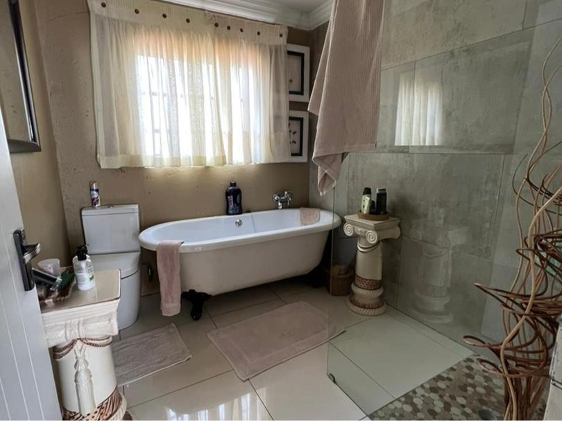 2 Bedroom Property for Sale in Soshanguve East Gauteng