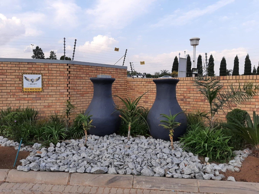 2 Bedroom Property for Sale in Randpark Ridge Gauteng