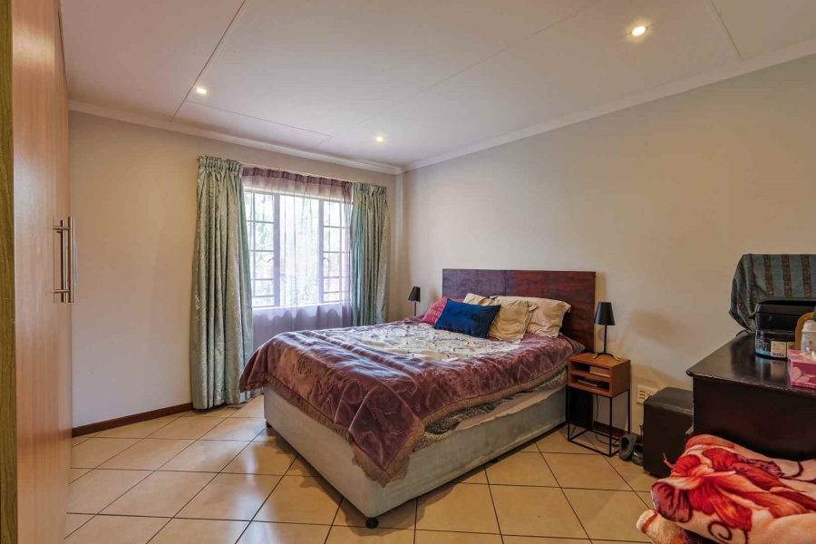 3 Bedroom Property for Sale in Equestria Gauteng