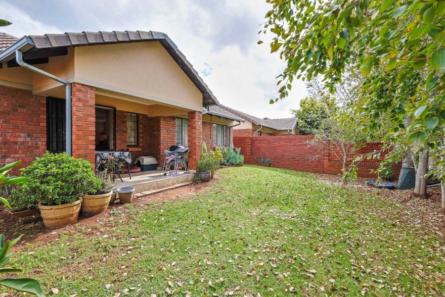 3 Bedroom Property for Sale in Equestria Gauteng