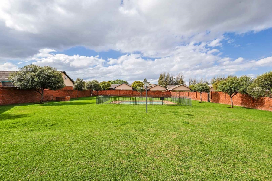 3 Bedroom Property for Sale in Equestria Gauteng