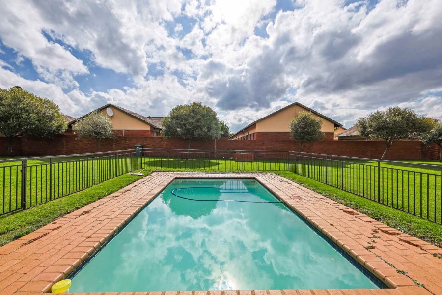 3 Bedroom Property for Sale in Equestria Gauteng