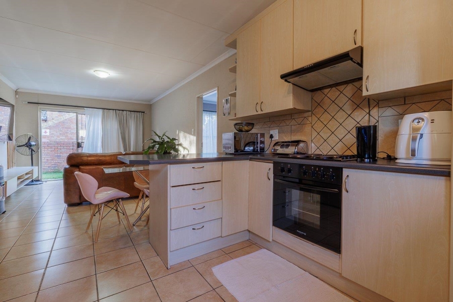 3 Bedroom Property for Sale in Heuwelsig Estate Gauteng