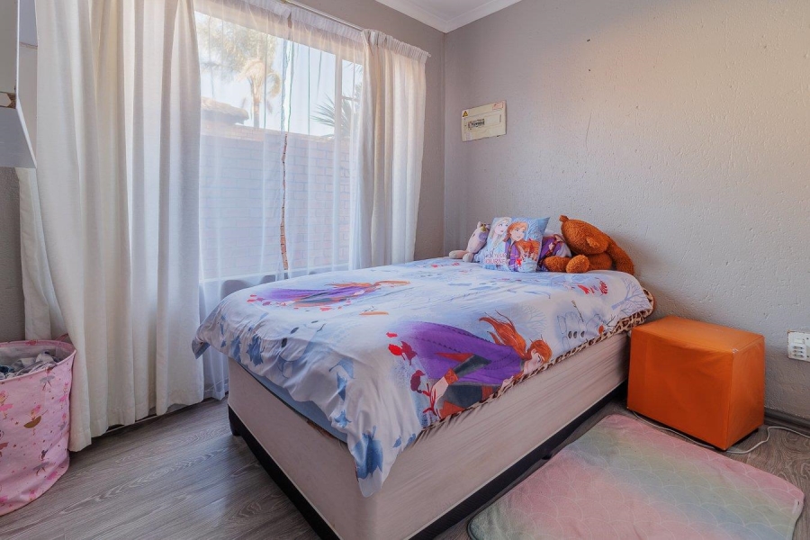 3 Bedroom Property for Sale in Heuwelsig Estate Gauteng