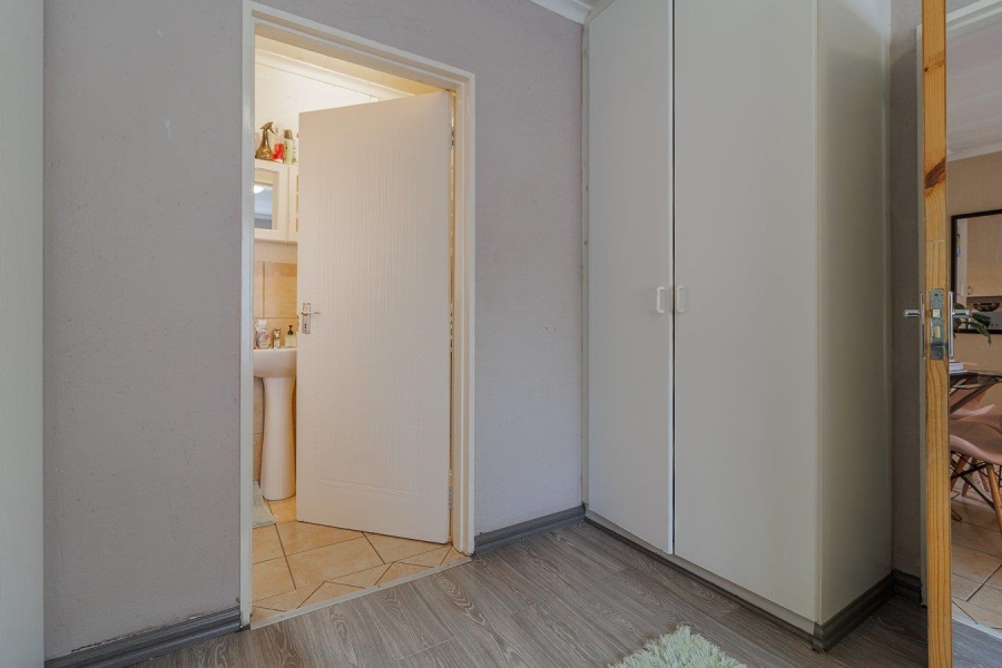 3 Bedroom Property for Sale in Heuwelsig Estate Gauteng