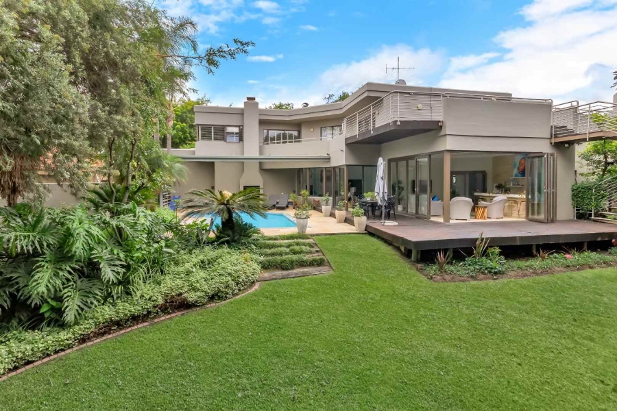 5 Bedroom Property for Sale in Dainfern Golf Estate Gauteng