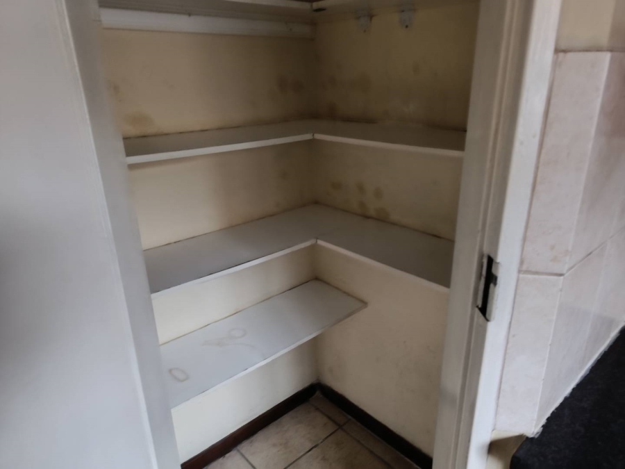 2 Bedroom Property for Sale in The Reeds Gauteng