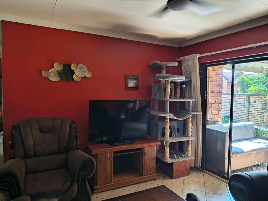 3 Bedroom Property for Sale in Equestria Gauteng