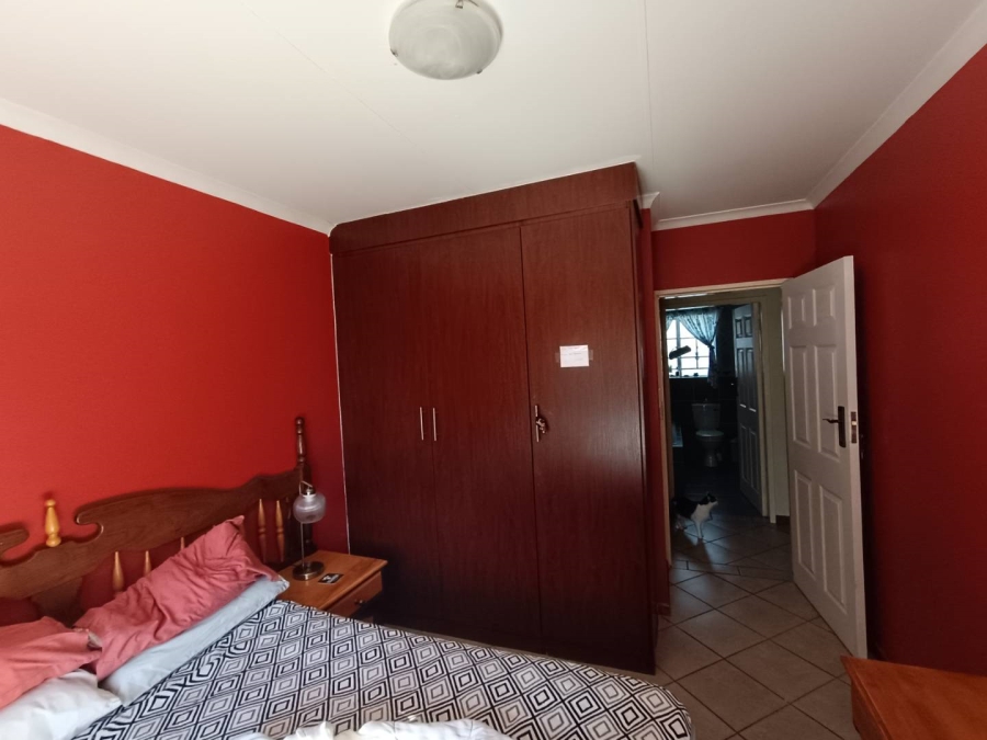 3 Bedroom Property for Sale in Equestria Gauteng