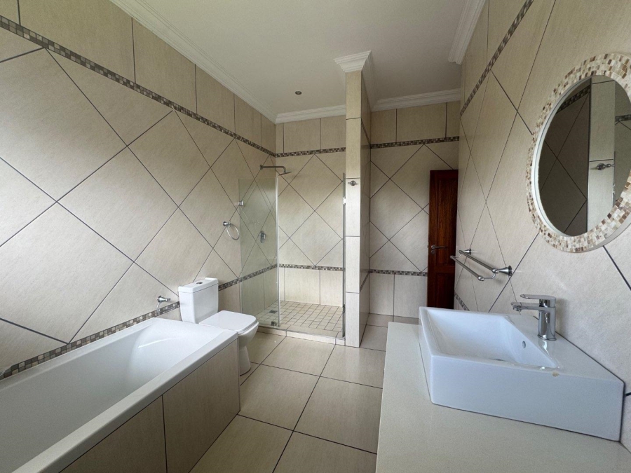 To Let 4 Bedroom Property for Rent in Midstream Hill Gauteng