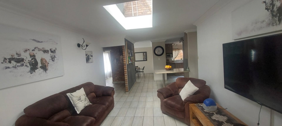 3 Bedroom Property for Sale in Moreleta Park Gauteng