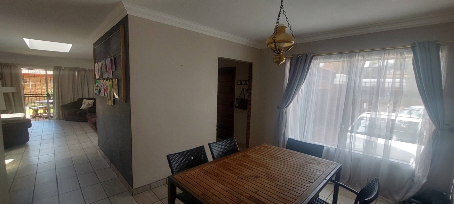 3 Bedroom Property for Sale in Moreleta Park Gauteng