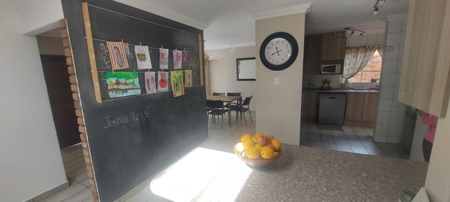 3 Bedroom Property for Sale in Moreleta Park Gauteng