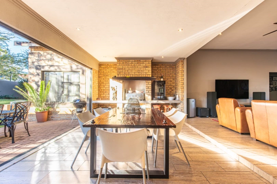 4 Bedroom Property for Sale in Homes Haven Gauteng