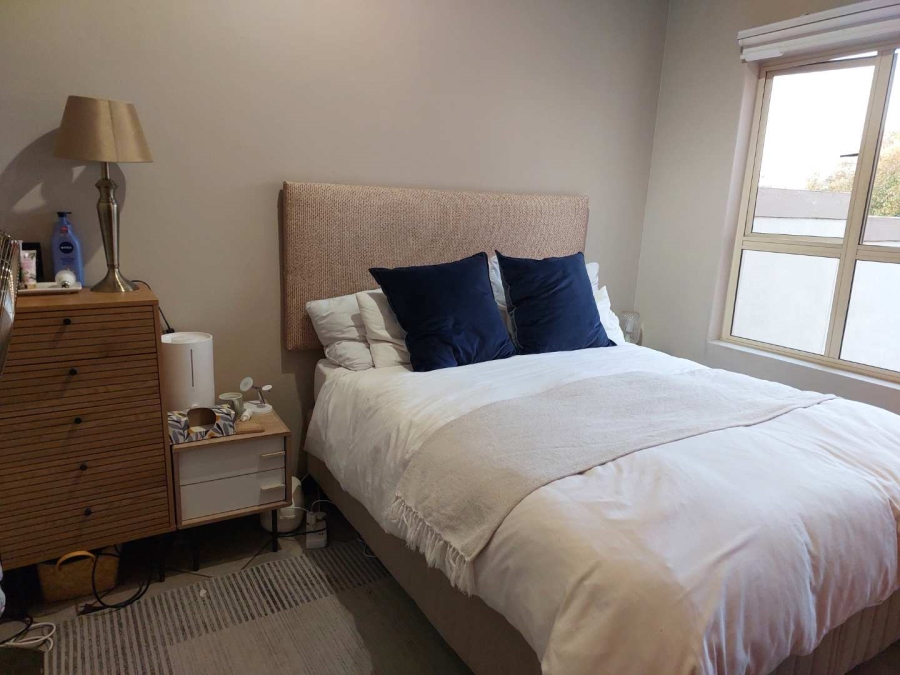 2 Bedroom Property for Sale in Faerie Glen Gauteng