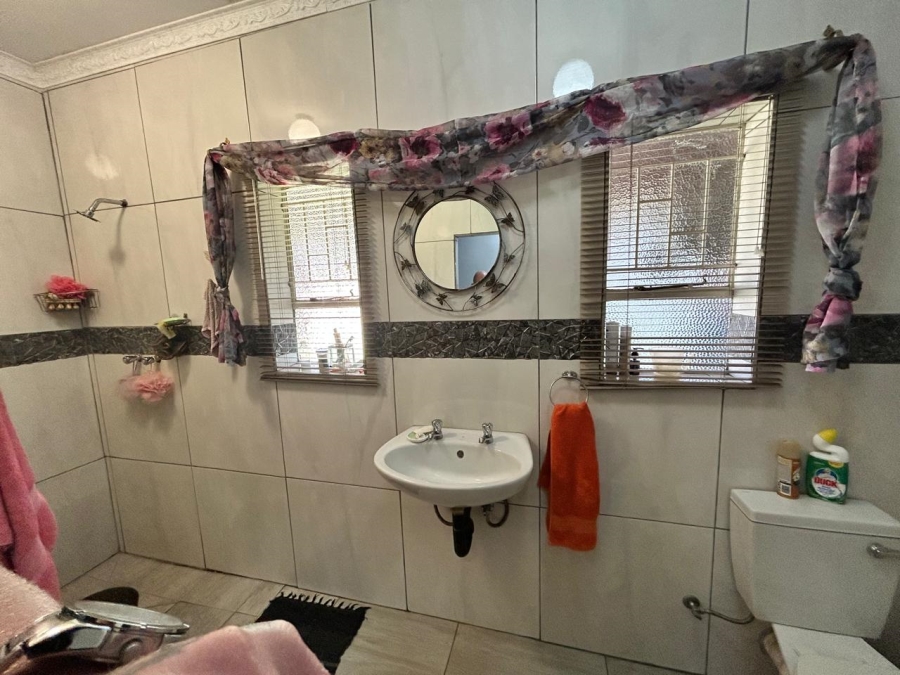 2 Bedroom Property for Sale in Vanderbijlpark SE 1 Gauteng