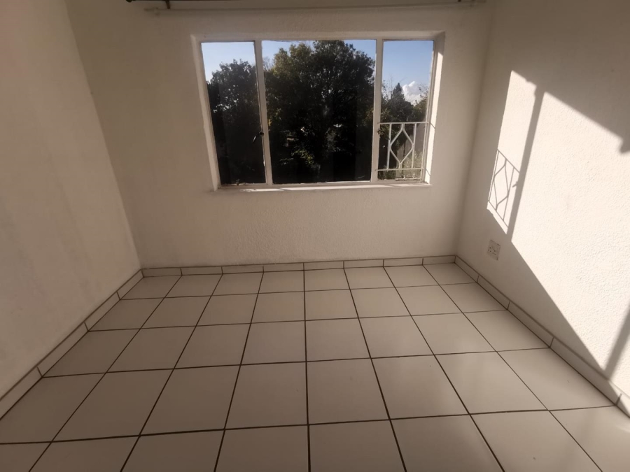 To Let 5 Bedroom Property for Rent in Brackendowns Gauteng