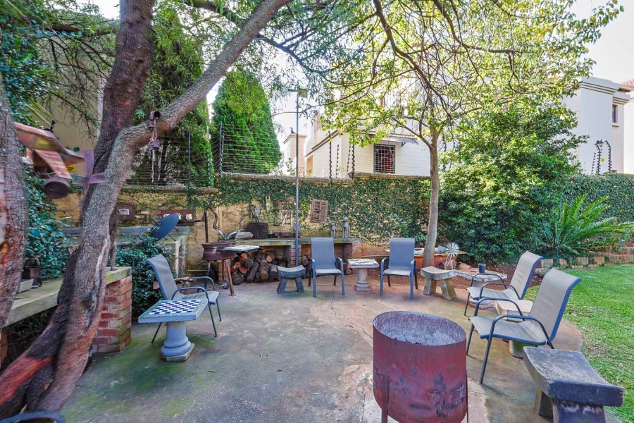 4 Bedroom Property for Sale in Olympus Gauteng