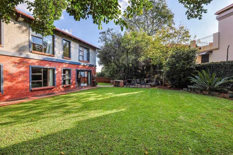4 Bedroom Property for Sale in Olympus Gauteng