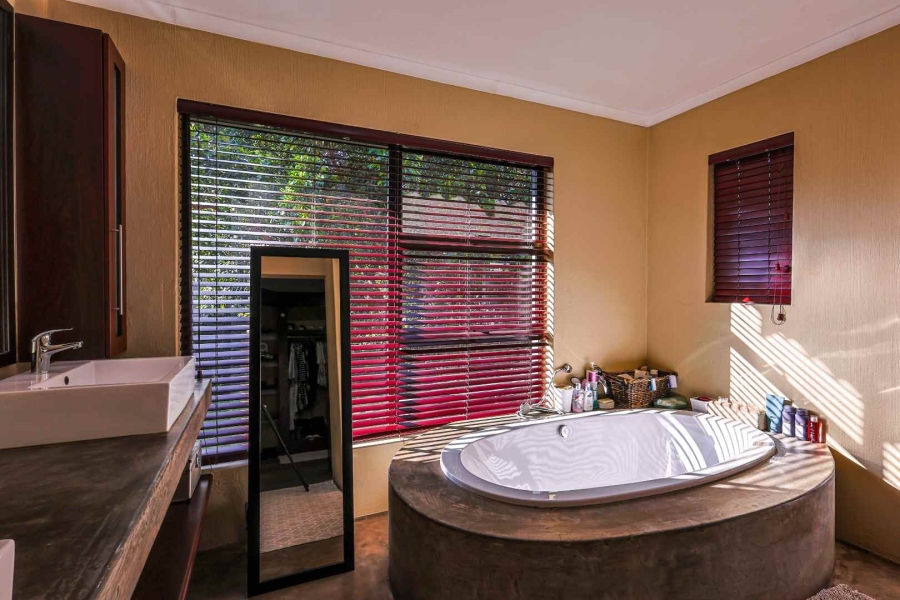 4 Bedroom Property for Sale in Olympus Gauteng