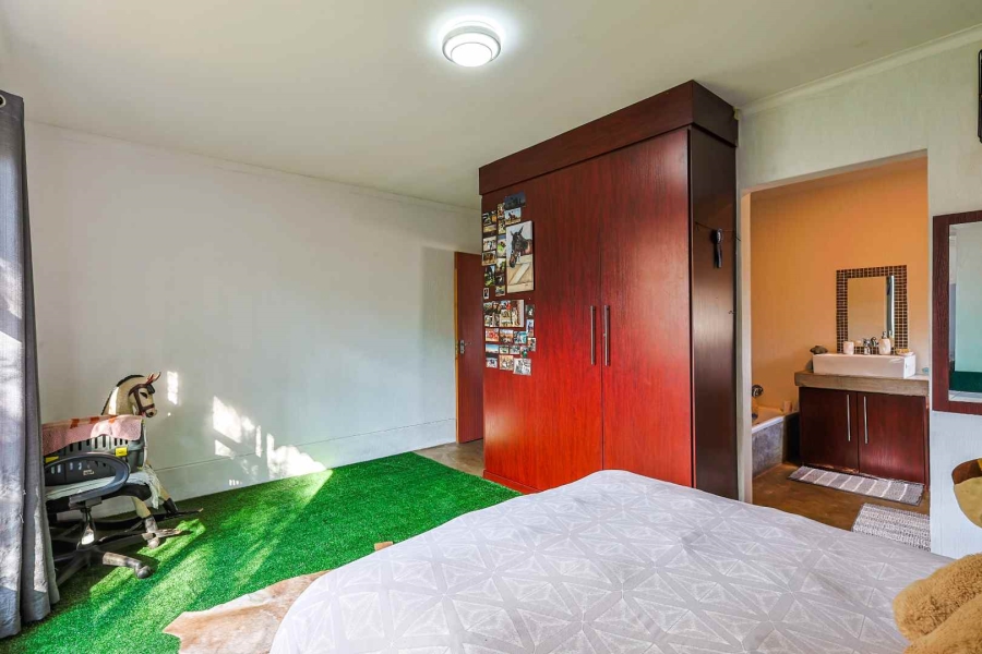 4 Bedroom Property for Sale in Olympus Gauteng
