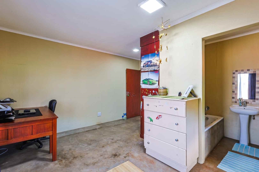4 Bedroom Property for Sale in Olympus Gauteng