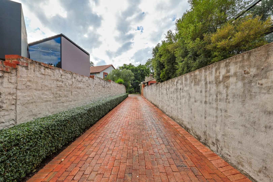 4 Bedroom Property for Sale in Olympus Gauteng