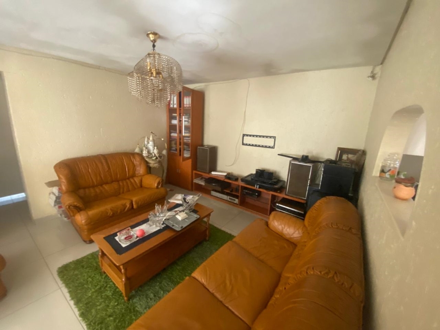 1 Bedroom Property for Sale in Spruitview Gauteng